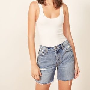 BRAND NEW REFORMATION : Cameron Boyfriend Short